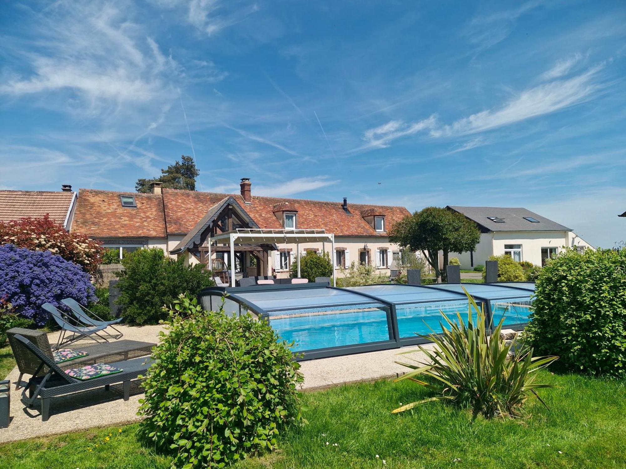 Le Domaine Du Moulin 28 Bed and Breakfast Bailleau-l'Eveque Exteriör bild